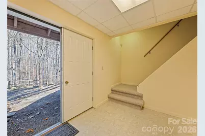 1350 Davis Mountain Road, Hendersonville, NC 28739 - Photo 37