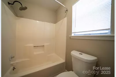 2219 Heather Glen Lane, Charlotte, NC 28208 - Photo 11