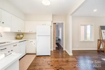 4527 Gaynor Road #303, Charlotte, NC 28211 - Photo 7