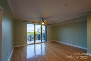 300 W 5th St, Charlotte, NC 28202 - Photo 21