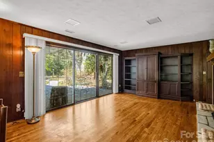 1867 Fruitland Rd, Hendersonville, NC 28792 - Photo 15