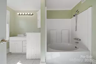 1010 College Ave SW, Lenoir, NC 28645 - Photo 31