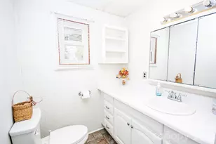 2890 Hobson Rd, Cleveland, NC 27013 - Photo 31