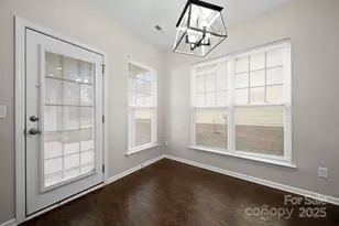 136 E Morehouse Ave, Mooresville, NC 28117 - Photo 11