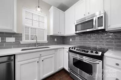 136 E Morehouse Avenue, Mooresville, NC 28117 - Photo 9