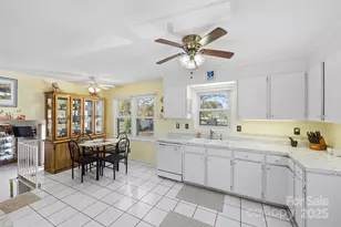 2708 Johnny Reb Ln, Charlotte, NC 28273 - Photo 9