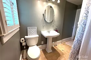 114 Broadway Ave, Tryon, NC 28782 - Photo 19