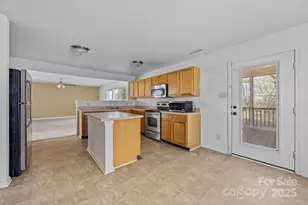 3348 Table Rock Dr, Gastonia, NC 28052 - Photo 13