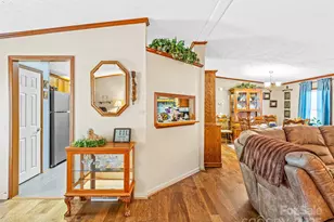 422 Battle Creek Rd, Horse Shoe, NC 28742 - Photo 17