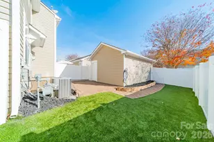 18426 W Catawba Ave, Cornelius, NC 28031 - Photo 25