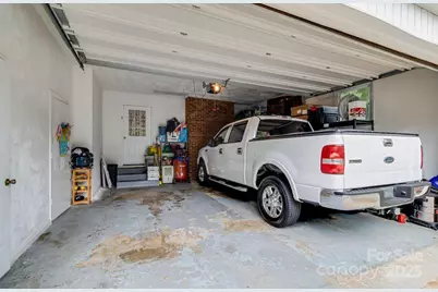 1059 Fairway Drive, Newton, NC 28658 - Photo 23