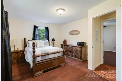 1059 Fairway Drive, Newton, NC 28658 - Photo 15