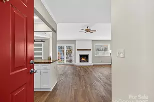 2507 Breuster Dr, Charlotte, NC 28210 - Photo 5