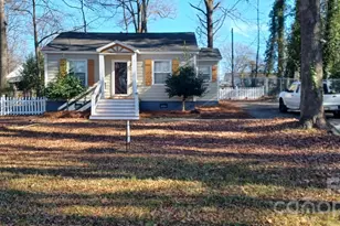 1514 Lisbon Ln, Charlotte, NC 28269 - Photo 1