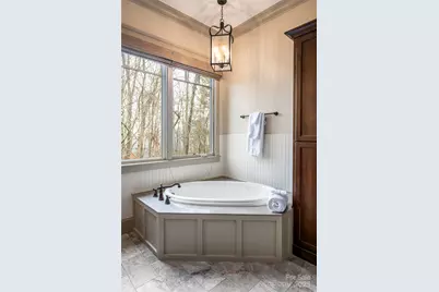 2 Cherokee Orchard Court, Fairview, NC 28730 - Photo 23