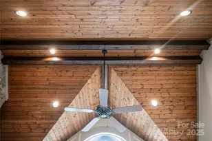 2 Cherokee Orchard Ct, Fairview, NC 28730 - Photo 7