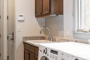 2 Cherokee Orchard Ct, Fairview, NC 28730 - Photo 17