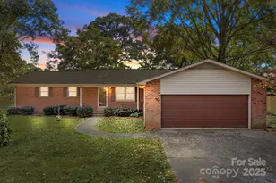 127 Edgeway Rd, Mooresville, NC 28117 - Photo 1