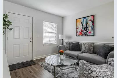 406 W 9th Street #301, Charlotte, NC 28202 - Photo 3