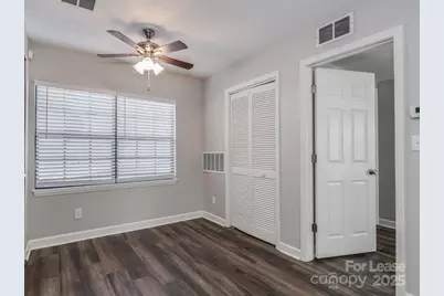 406 W 9th Street #301, Charlotte, NC 28202 - Photo 9