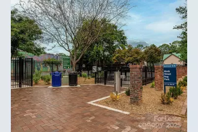 406 W 9th Street #301, Charlotte, NC 28202 - Photo 17