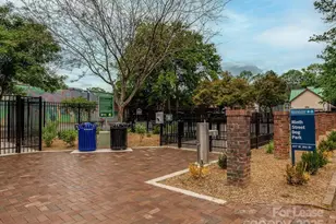 406 W 9th St, Charlotte, NC 28202 - Photo 17