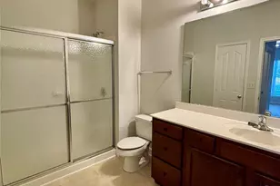 11242 Hyde Pointe Ct, Charlotte, NC 28262 - Photo 3