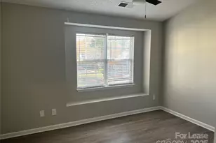 6075 Cougar Ln, Charlotte, NC 28269 - Photo 11