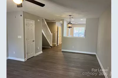 6075 Cougar Lane, Charlotte, NC 28269 - Photo 7