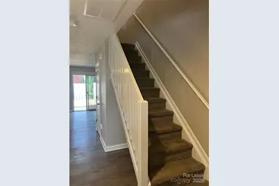 6075 Cougar Lane, Charlotte, NC 28269 - Photo 3