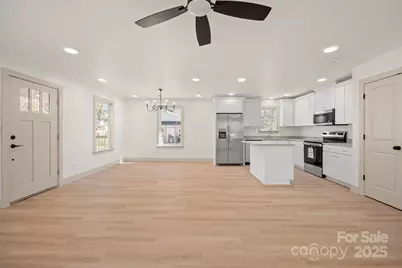 503 W 12th Street, Newton, NC 28658 - Photo 13