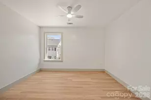 503 W 12th St, Newton, NC 28658 - Photo 27