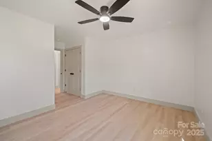 503 W 12th St, Newton, NC 28658 - Photo 25