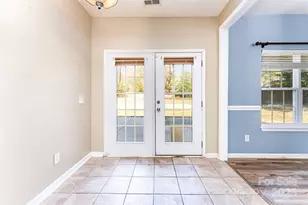 8517 Williamsburg Cir, Huntersville, NC 28078 - Photo 9