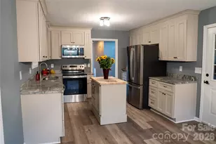 44585 Baldwin Rd, New London, NC 28127 - Photo 11