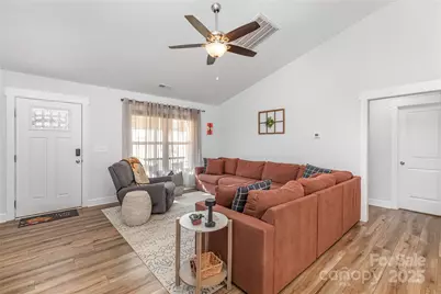 510 Fairbluff Avenue, Salisbury, NC 28146 - Photo 3