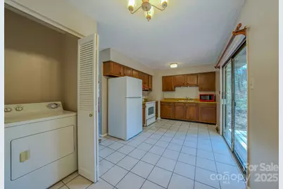 43 Lancelot Lane, Asheville, NC 28806 - Photo 9