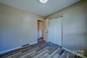 43 Lancelot Ln, Asheville, NC 28806 - Photo 17