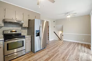 1323 Ranch Rd, Charlotte, NC 28208 - Photo 7