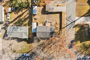 1323 Ranch Rd, Charlotte, NC 28208 - Photo 3