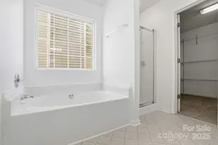 2019 Aberglen Dr, Charlotte, NC 28262 - Photo 29