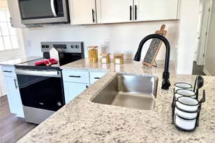 1135 Hannah Rae Ct, Charlotte, NC 28214 - Photo 7