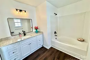 1135 Hannah Rae Ct, Charlotte, NC 28214 - Photo 15