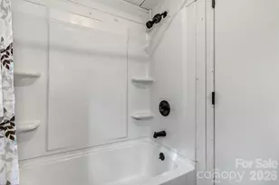 35 Creeds Cove Ln, Waynesville, NC 28785 - Photo 25