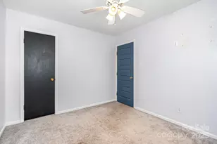 708 Noles Dr, Mount Holly, NC 28120 - Photo 23