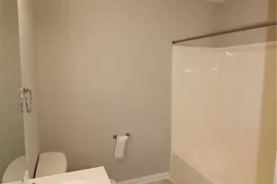 2558 Carya Pond Ln, Charlotte, NC 28212 - Photo 17