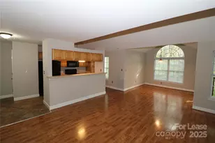 2558 Carya Pond Ln, Charlotte, NC 28212 - Photo 9