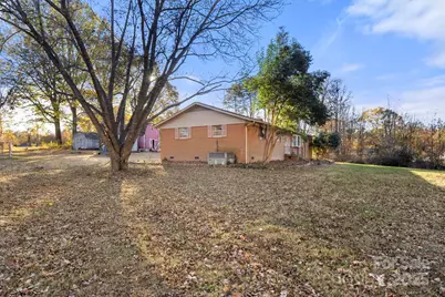 1801 Gemway Drive, Charlotte, NC 28216 - Photo 35