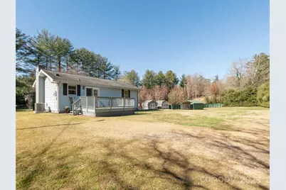 3021 Kanuga Road, Hendersonville, NC 28739 - Photo 17