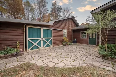 2174 Lynmore Drive, Sherrills Ford, NC 28673 - Photo 39